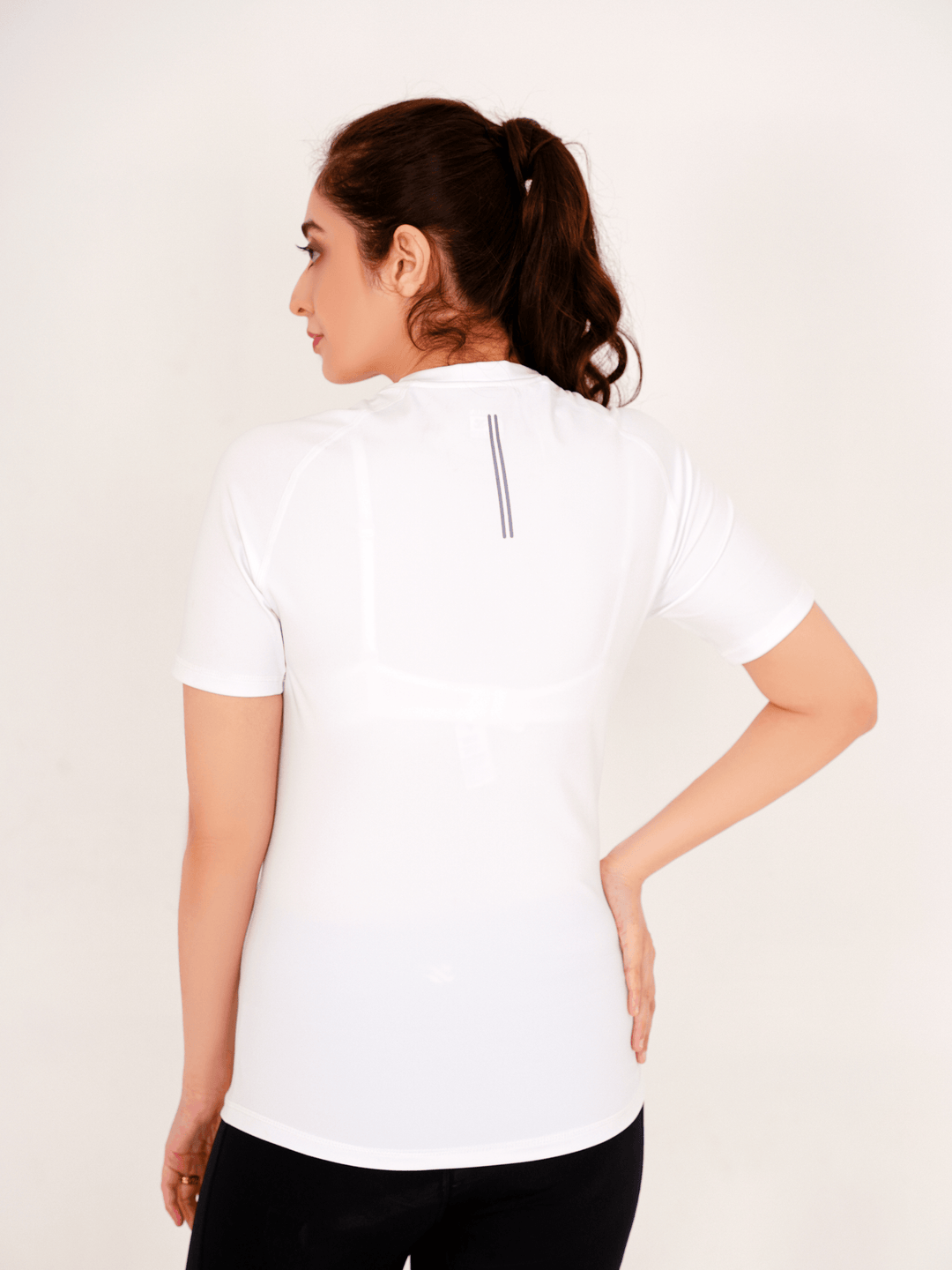 Seamless Dry-Fit Shirt - White - GYMRUN Activewear