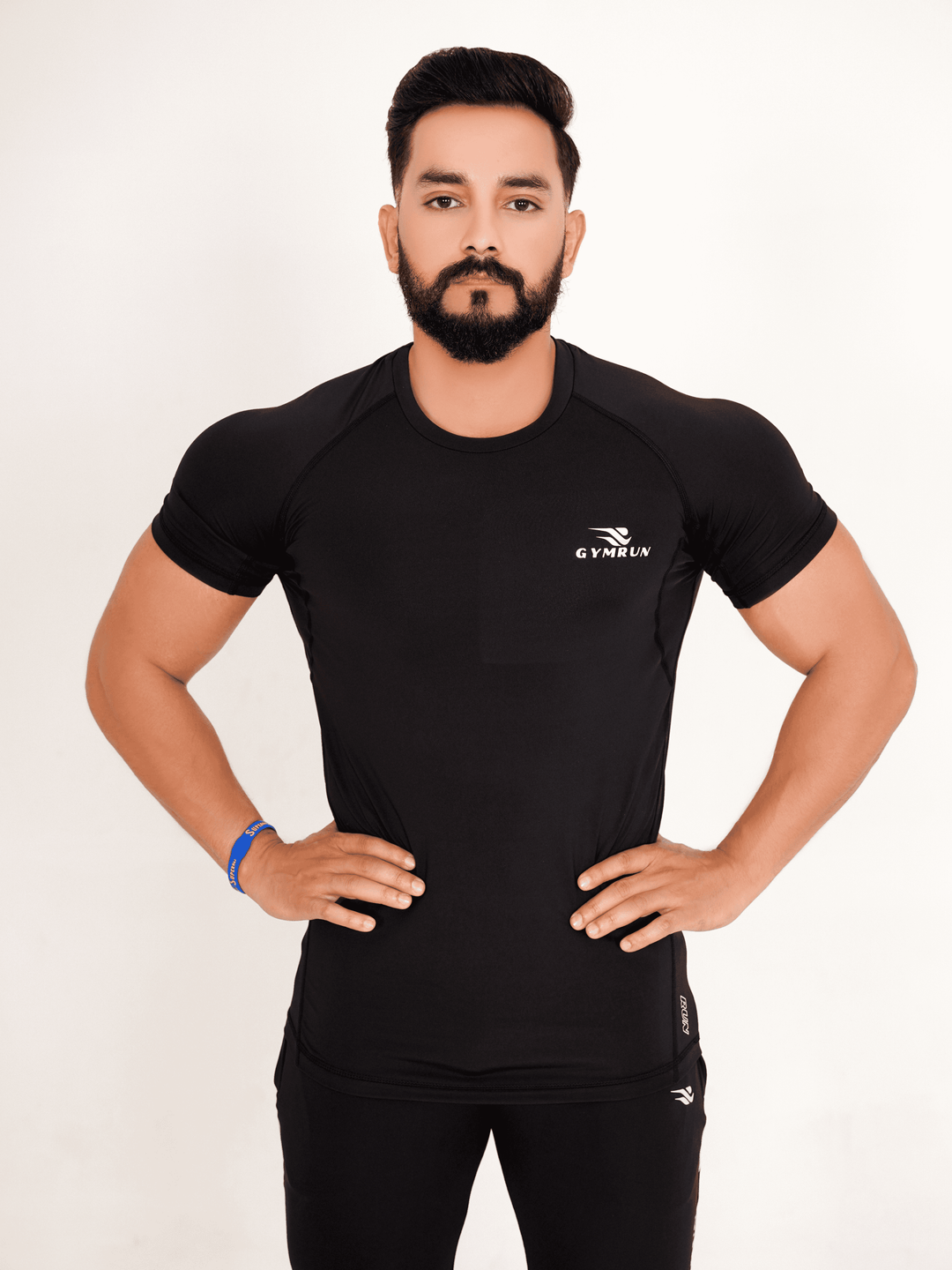 Ultimate Compression Shirt - Black - GYMRUN Activewear