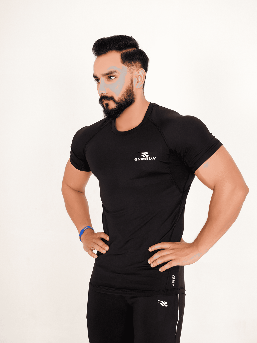 Ultimate Compression Shirt - Black - GYMRUN Activewear