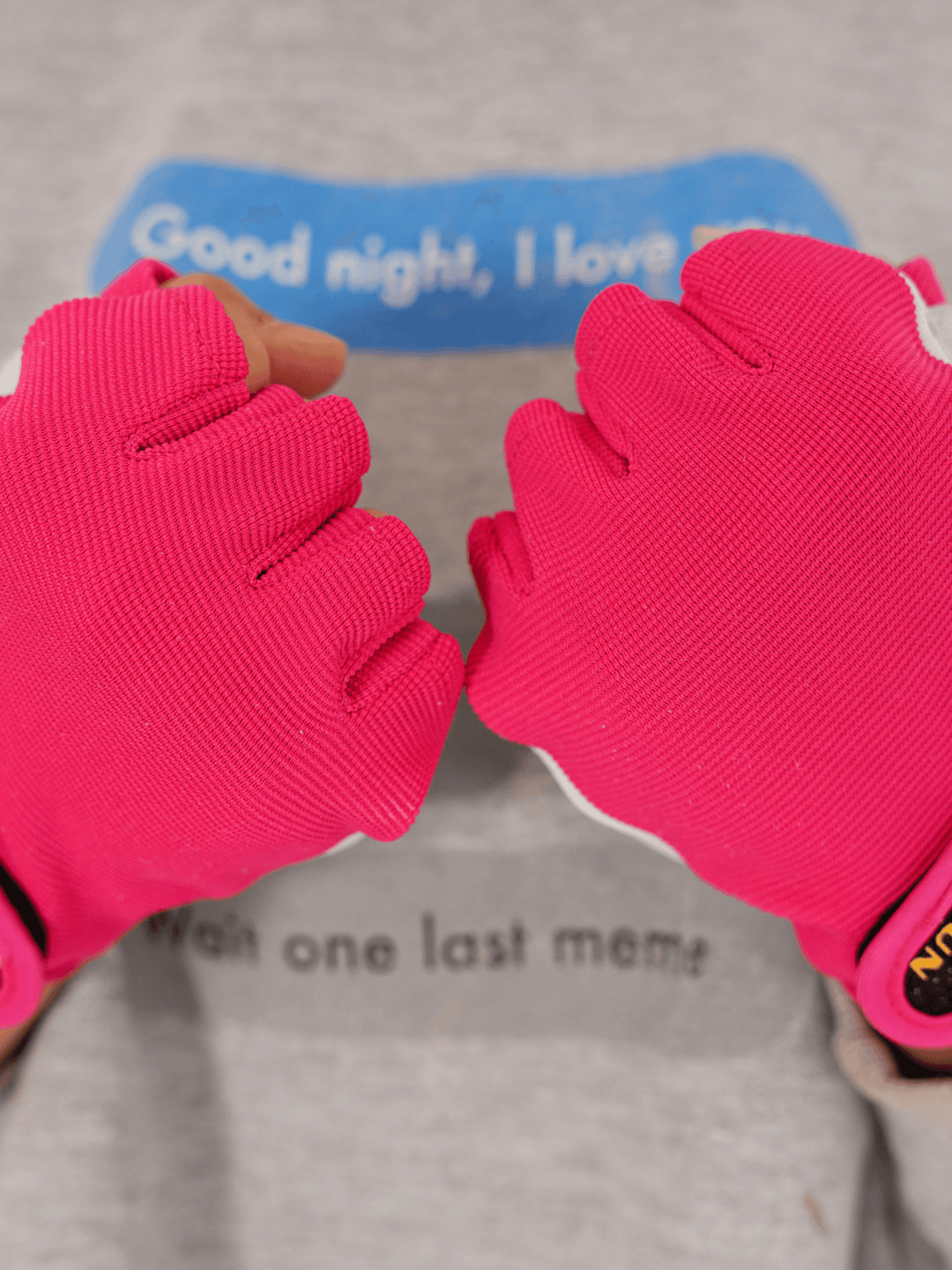 Ladies Training Gloves - Pink - GYMRUN Activewear