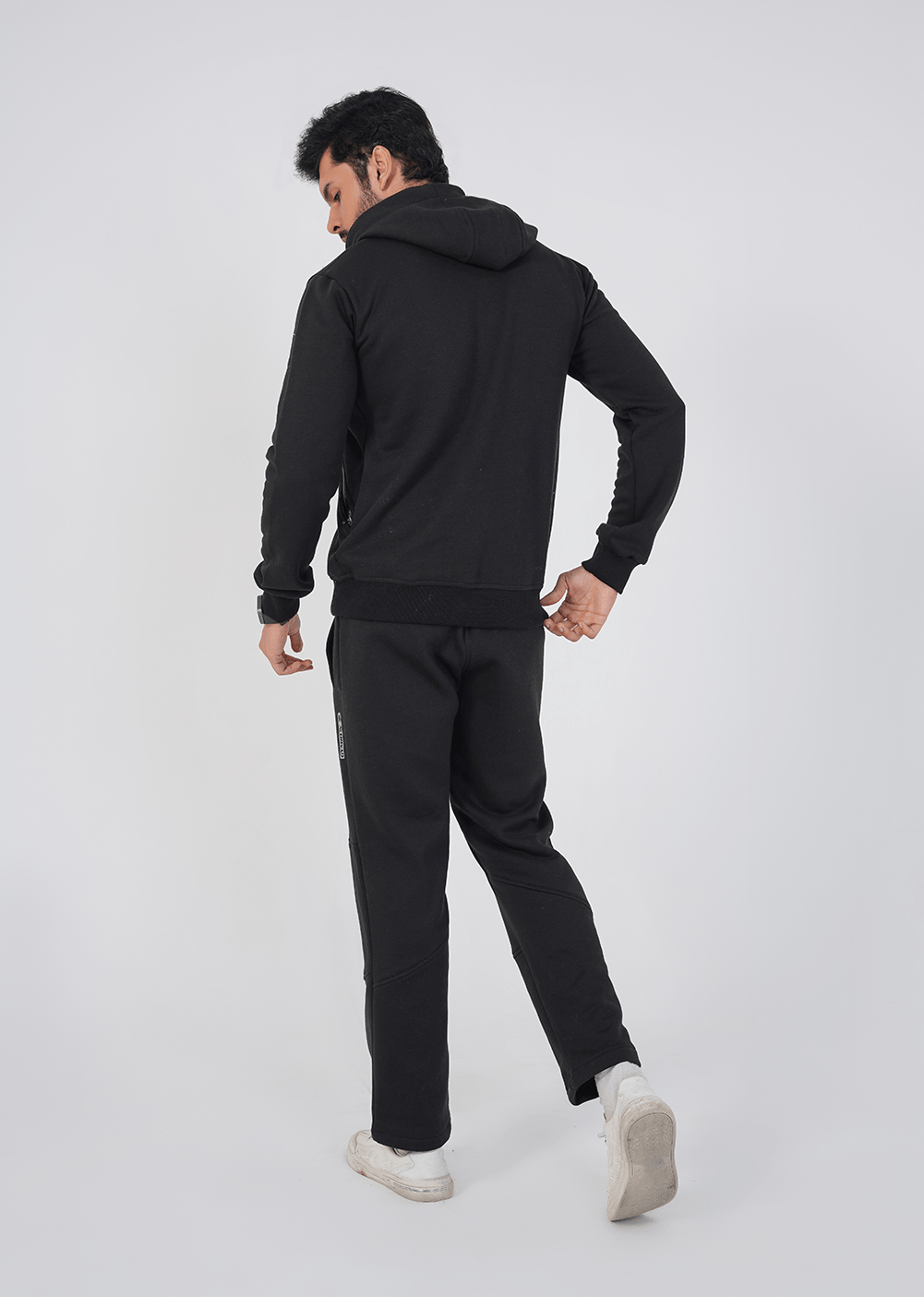 Crest Track Suit - Black