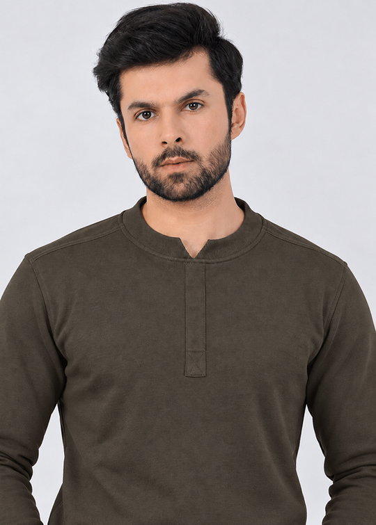 Notch Neck - Olive Gymrun