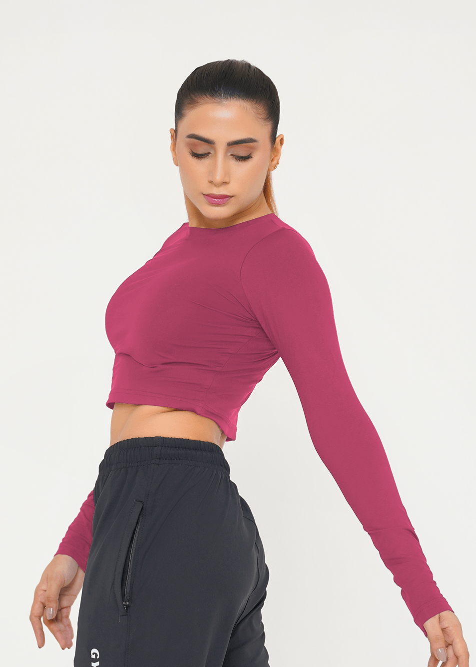 Apex Aero Crop Top - Deep Plum