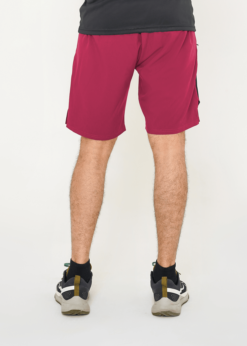 Ergo Vent Short - Maroon/Black