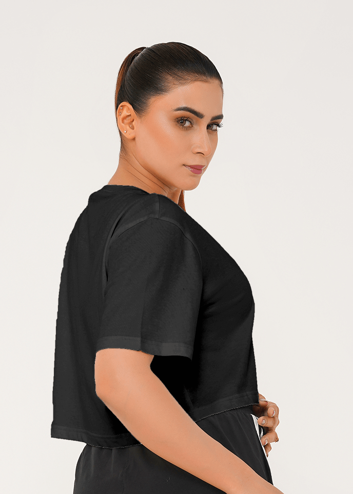 Pursuit Boxy Crop - Black