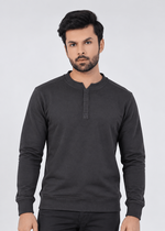 Notch Neck - Black