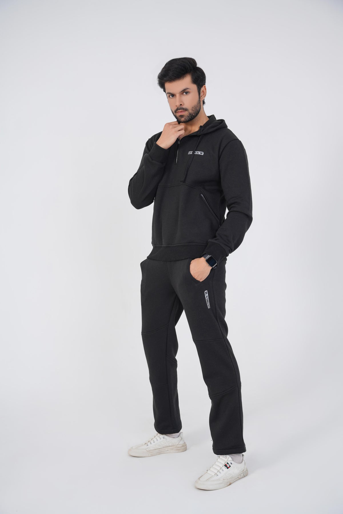 Crest Hoodie - Black