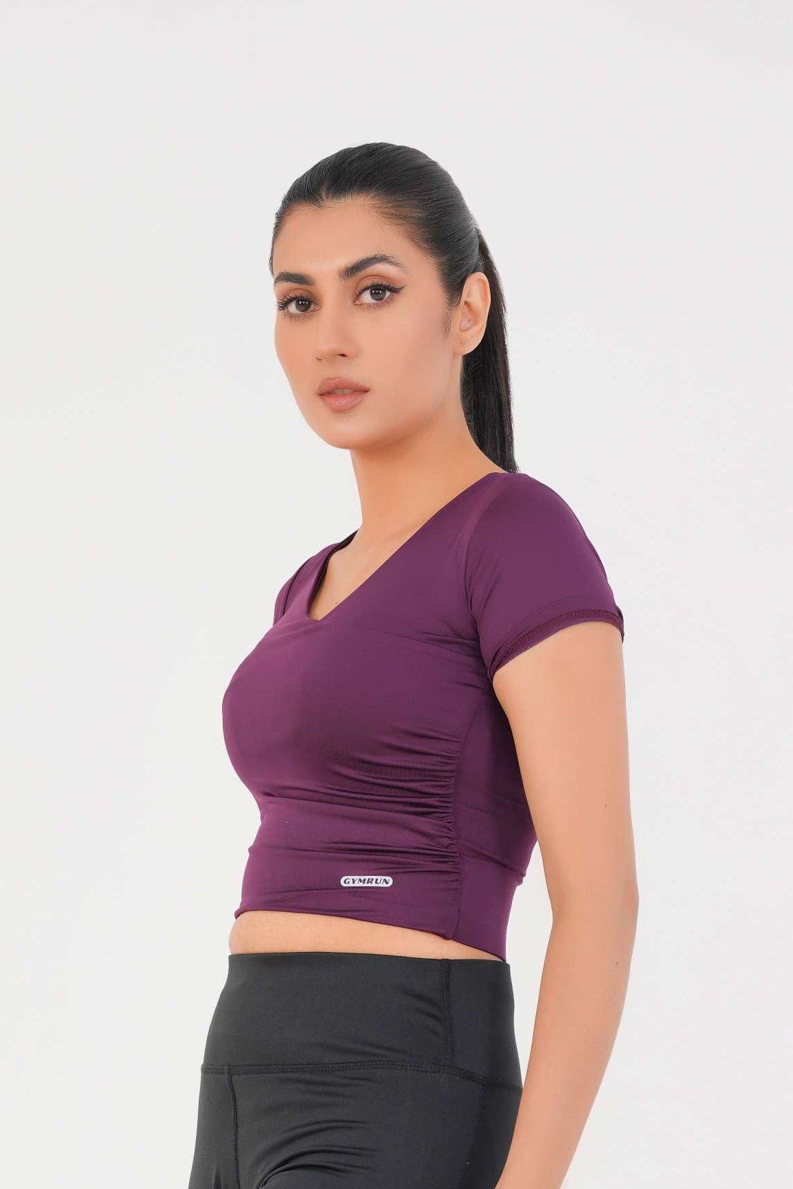 V Neck Cropped T-Shirt - Deep Plum