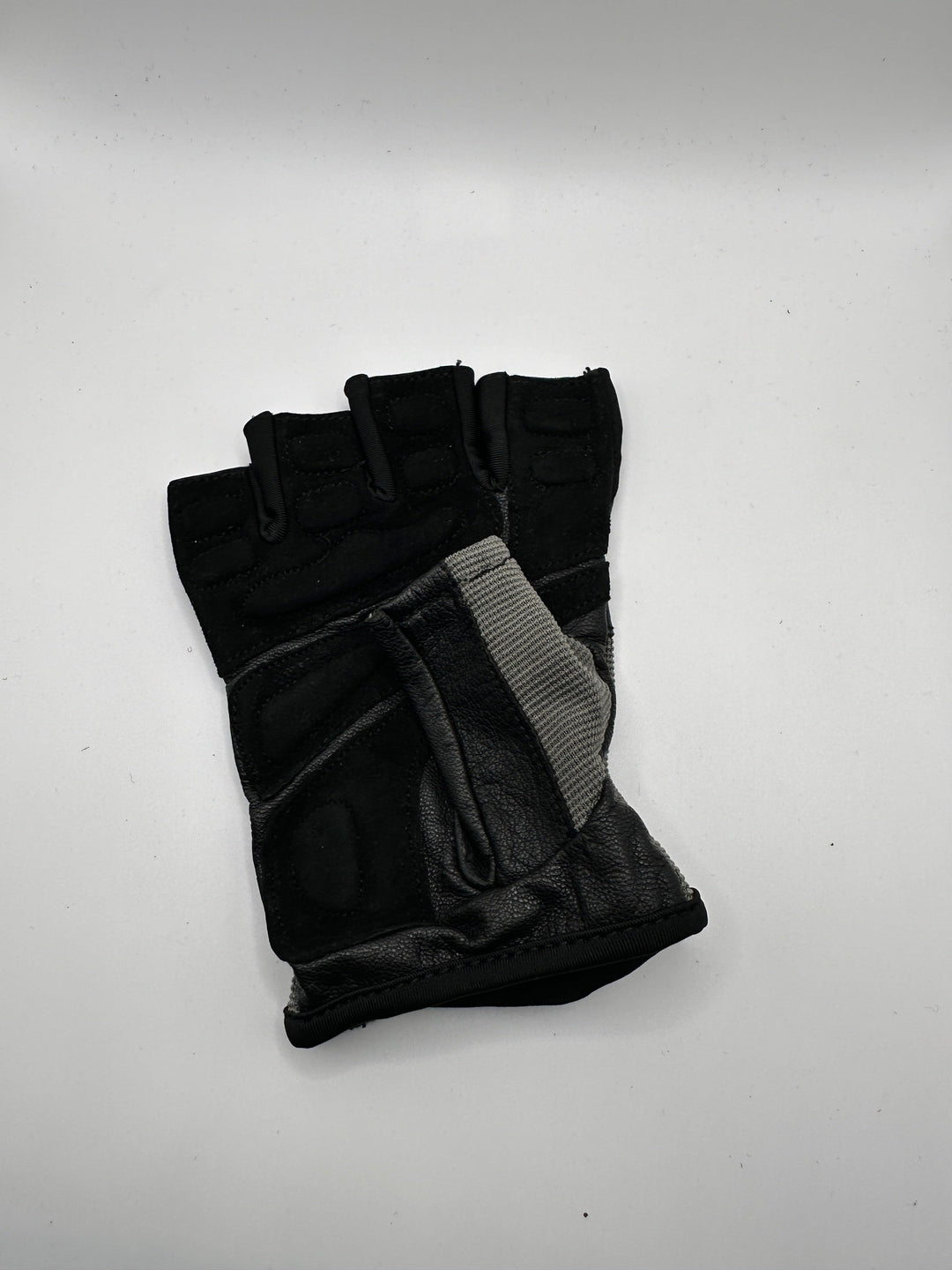 Men's Protector Gloves - Black/Grey - GYMRUN Activewear