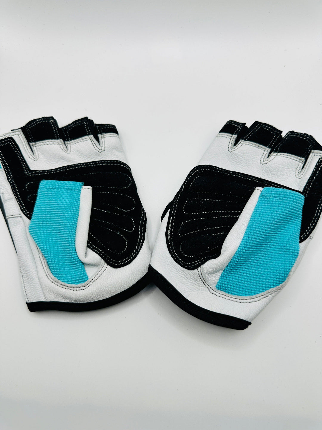 Women's High Performance Gel Gloves - Teal - GYMRUN Activewear