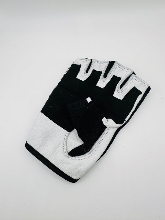 Women's Ultimate Gloves - Black - GYMRUN Activewear