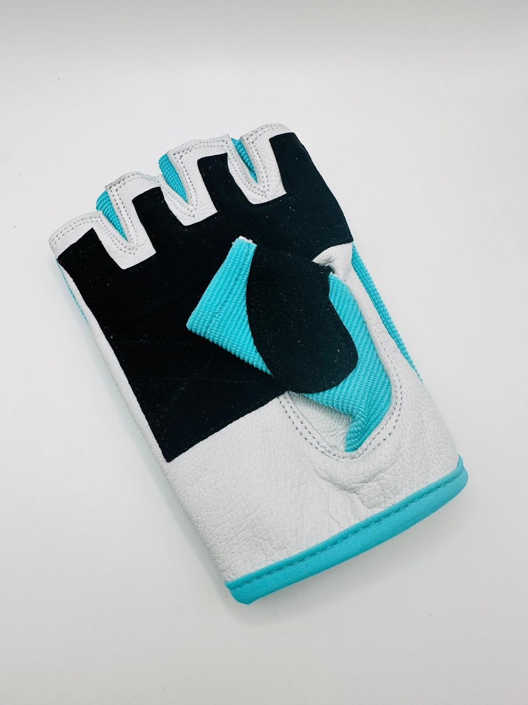 Women's Ultimate Gloves - Teal - GYMRUN Activewear